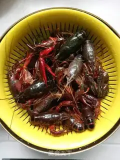 Make Spicy lobster step 3