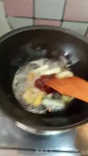 Make Spicy lobster step 3