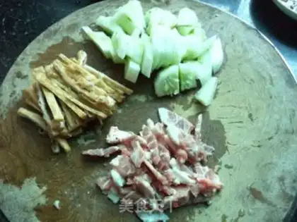 Make cucumber meat step 1