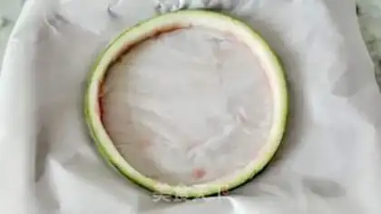 Make Watermelon popsicles step 2