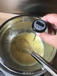 Make Four rolls of cake step 3