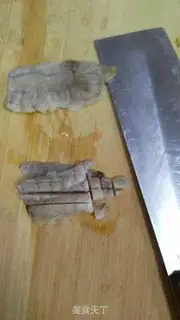 Make Fish and shrimp crawling dumplings step 0