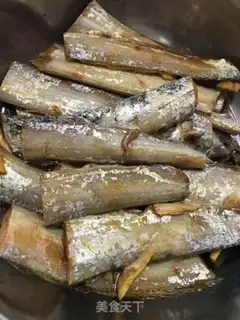 Make Jell-O fish step 0