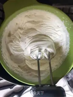 Make Four rolls of cake step 20