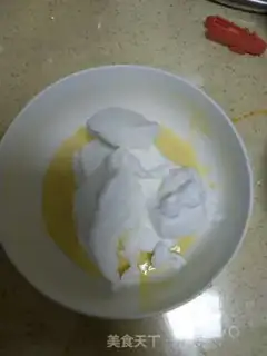Make A spinach whirlwind roll step 6