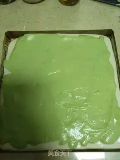 Make A spinach whirlwind roll step 11