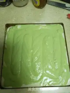 Make A spinach whirlwind roll step 12