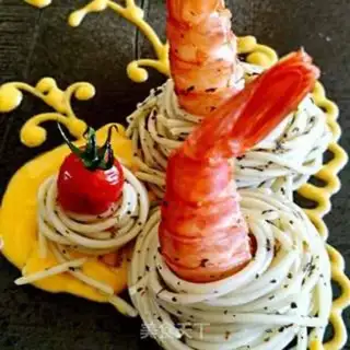 Make Cheese and shrimp pasta step 0