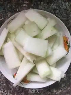 Make A bouquet of melon soup step 2