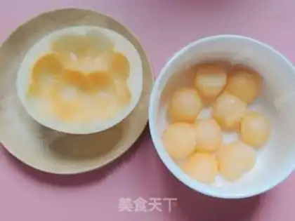 Make Fruit Tray step 1