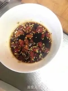 Make Spicy chicken silk step 2