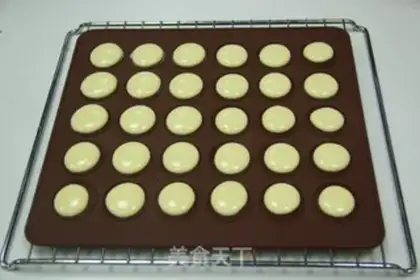 Make Sesame pretzels step 4