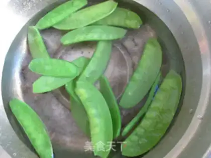 Make Squeaky pasta step 1