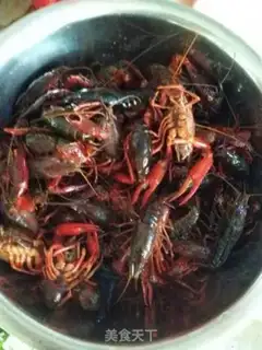 Make Spicy lobster step 0