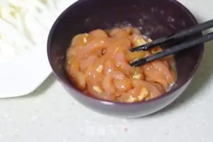 Make White-fried meat step 2