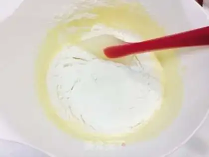 Make Lollipop cake step 5