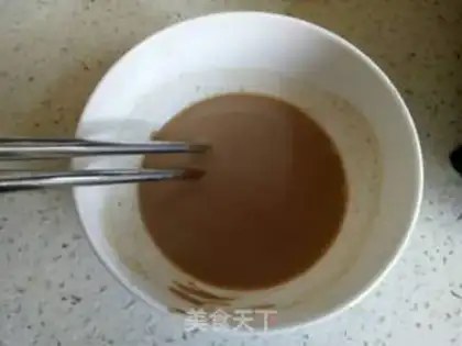 Make When the hand is fast, the face is cold step 1