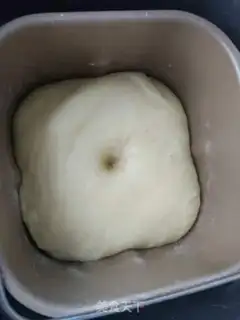 Make A soft hand to tear bread step 2