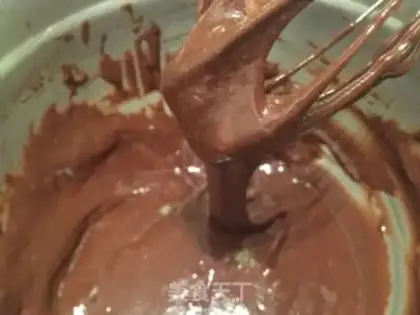 Make Chocolate cake step 2