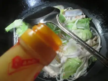 Make Soy sauce soup step 3