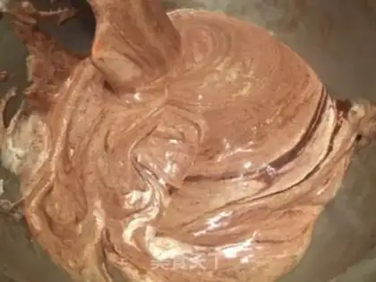 Make Chocolate cake step 5