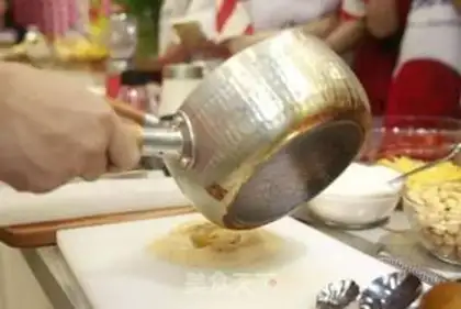 Make Angel Burger step 18