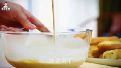Make The late-night pancakes step 2