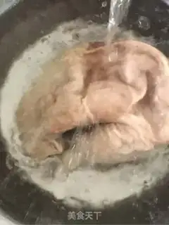 Make Onion fried belly step 0