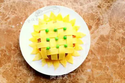 Make A sunflower fried rice step 10