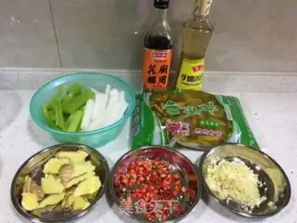 Make Chicken claws step 1