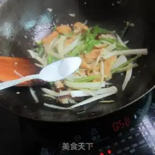 Make Pyramid tofu step 5