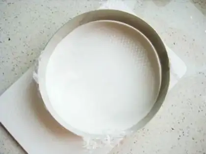 Make Mango yogurt mousse cake step 0