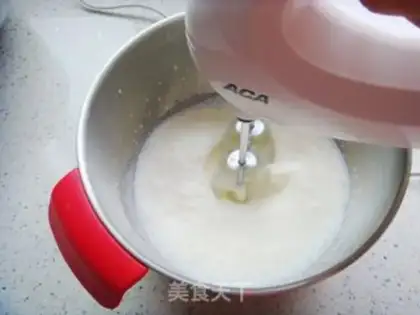 Make Mango yogurt mousse cake step 4