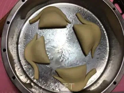 Make Pumpkin bag step 15