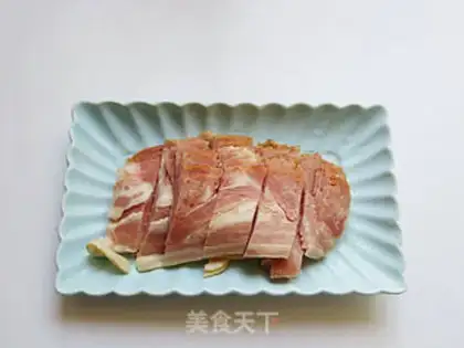 Make Bacon screech step 1
