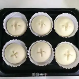 Make raisin coconut bubble bread step 10