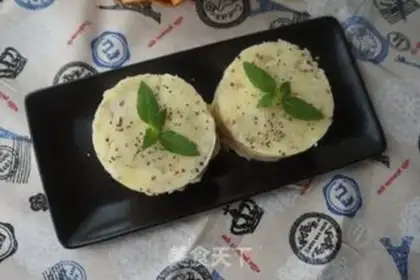 Make Quinoa potato salmon burger step 4