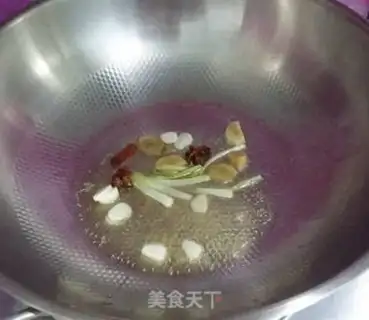 Make Monkey mushrooms with chicken wings step 7
