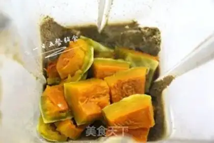 Make Pumpkin apple seed paste step 5