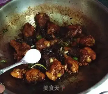 Make Monkey mushrooms with chicken wings step 13