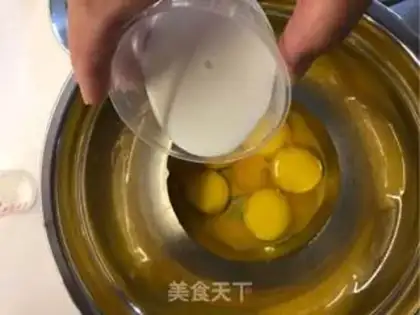Make A non-failable twilight cake step 1