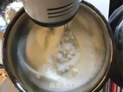Make A non-failable twilight cake step 4
