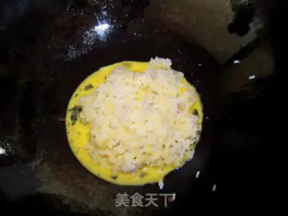 Make Egg fried rice step 2