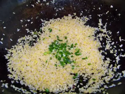 Make Egg fried rice step 4