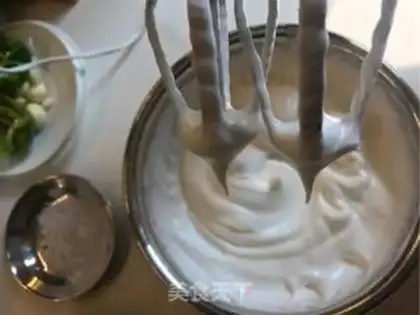 Make A non-failable twilight cake step 7
