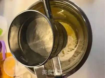 Make A non-failable twilight cake step 10