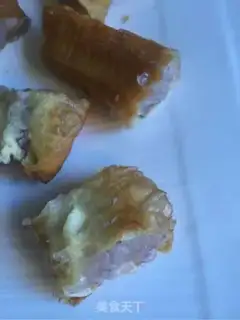 Make Pineapple and shrimp step 1
