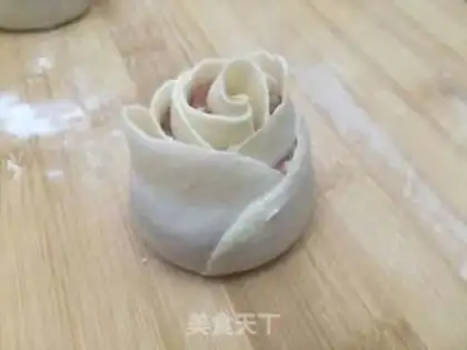 Make A rose dumpling step 2