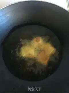 Make Pineapple and shrimp step 2