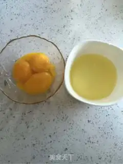 Make Double egg rolls step 1